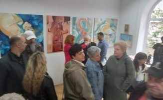 Primăvara artiștilor din Valea Jiului, de 25 de ani pe ”Simeza” de la Casa de cultură a studenților din Petroșani