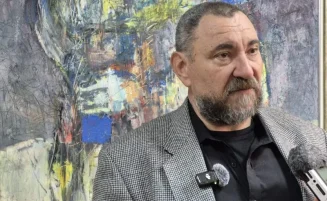 Expoziție cu „Repere” de succes ale creației plastice ale artistului Robert Humel, la Petroșani